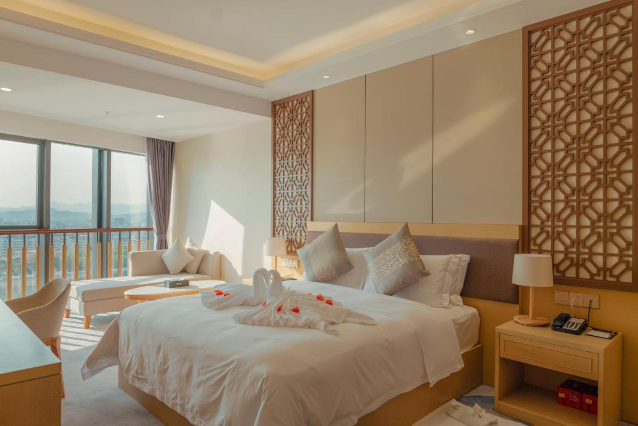 White Swan Guest House Meizhou Мейджоу Екстериор снимка