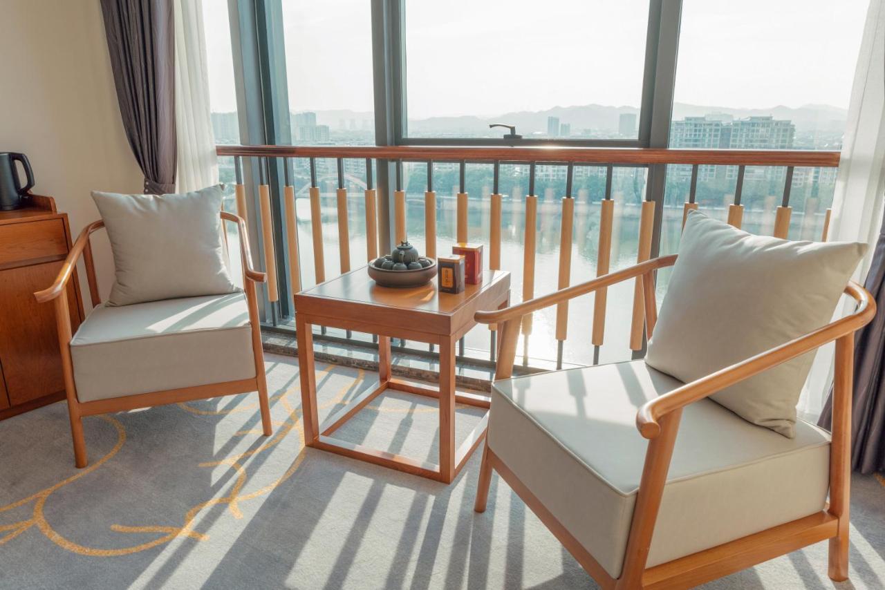 White Swan Guest House Meizhou Мейджоу Екстериор снимка