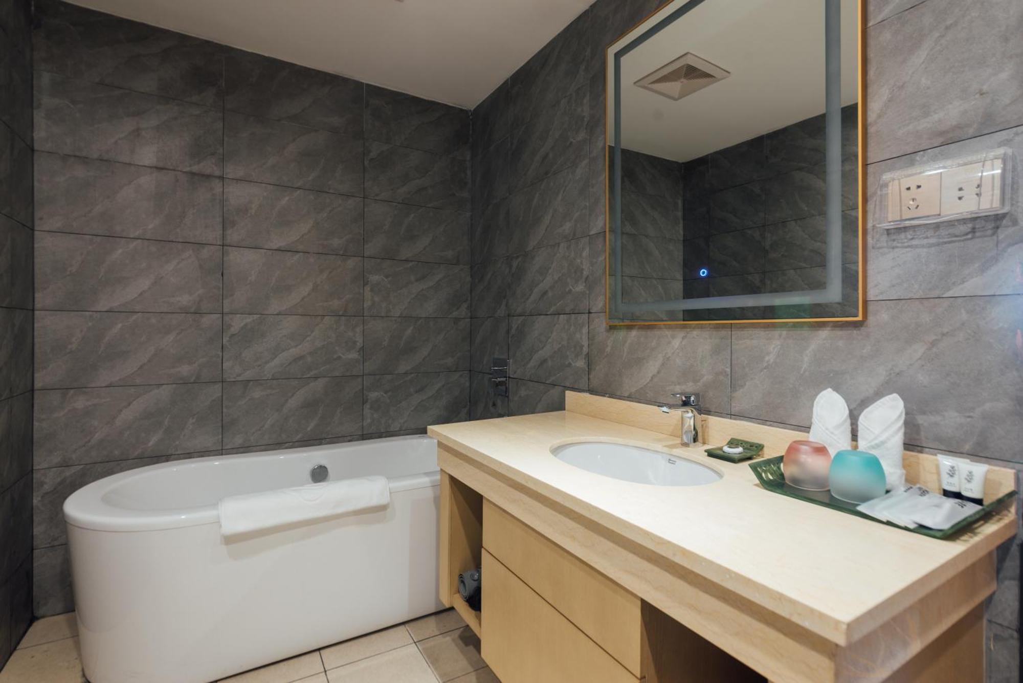 White Swan Guest House Meizhou Мейджоу Екстериор снимка